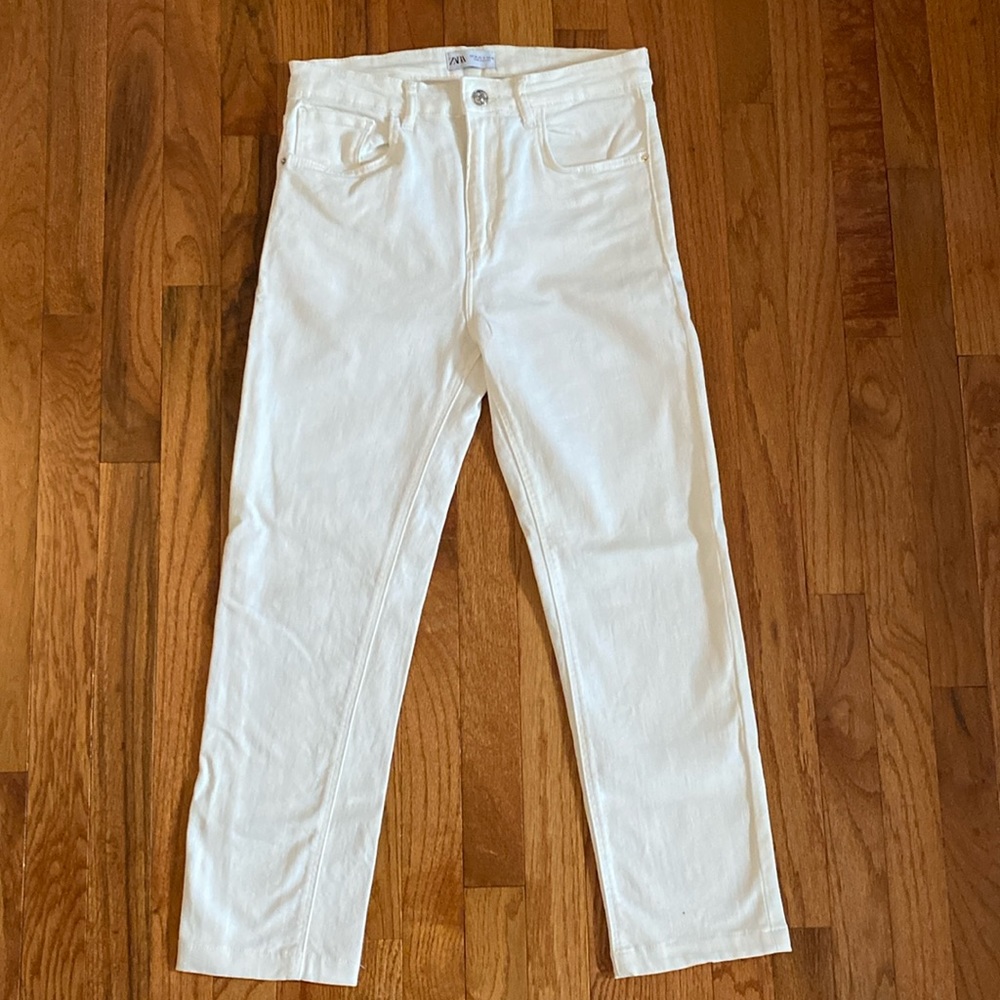 Zara women’s high rise skinny jeans in white size 6